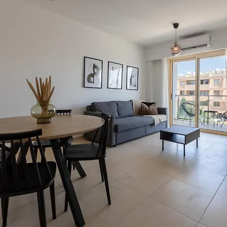 Elysian Gem By Staycom Apartment